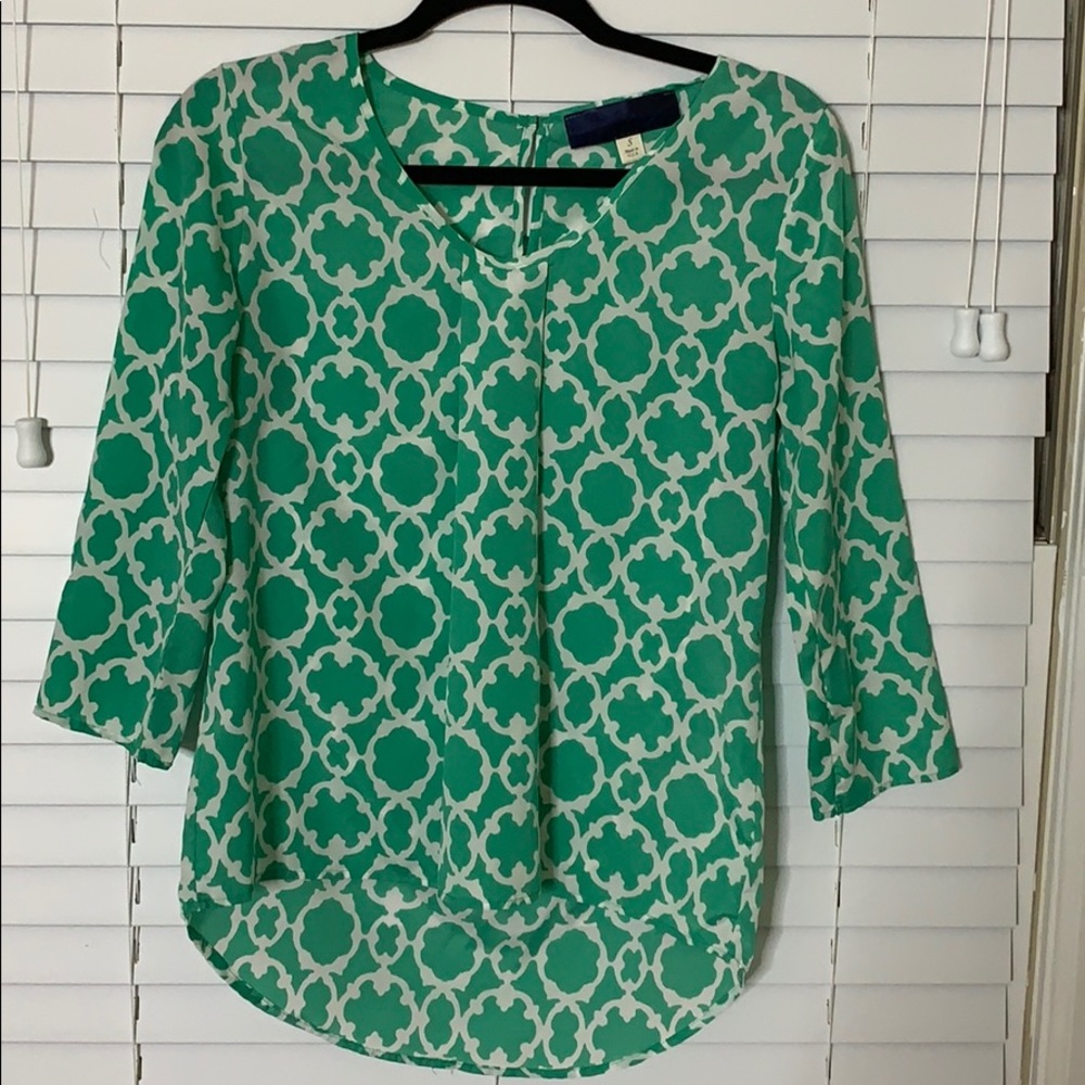 Boutique Top - size small